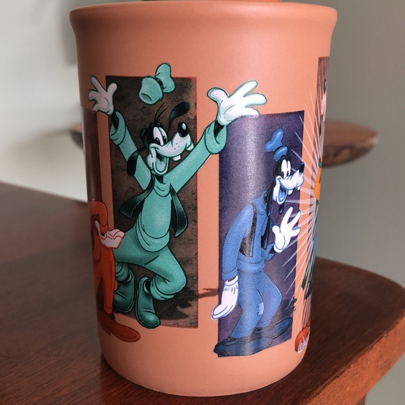Goofy Mug by: Walt Disney - Picture 4 of 7
